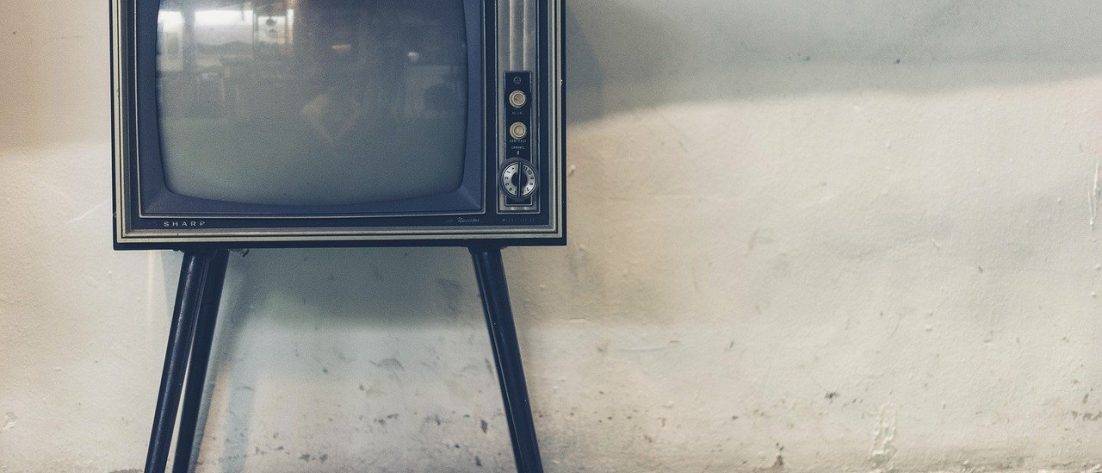 Tv Television Retro Classic Old  - Pexels / Pixabay