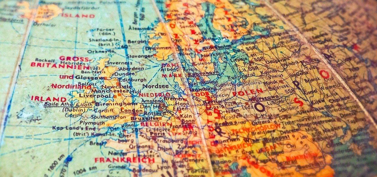 Globe Map Country Borders Old  - MichaelGaida / Pixabay